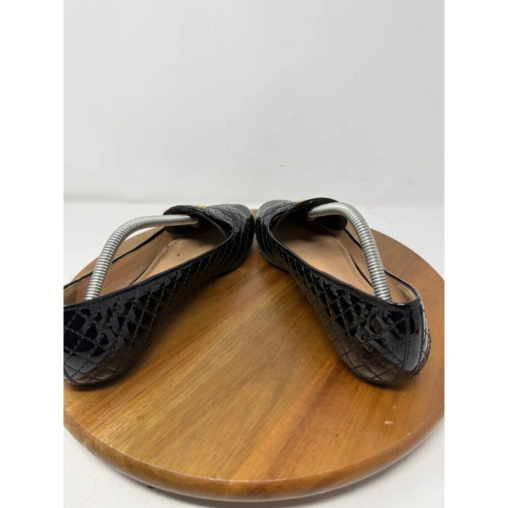 Tory Burch Black Quilted Patent Leather Loafers Gold Logo Flats Size 7M Brazil